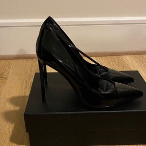 Saint Laurent Black Patent Leather Pumps